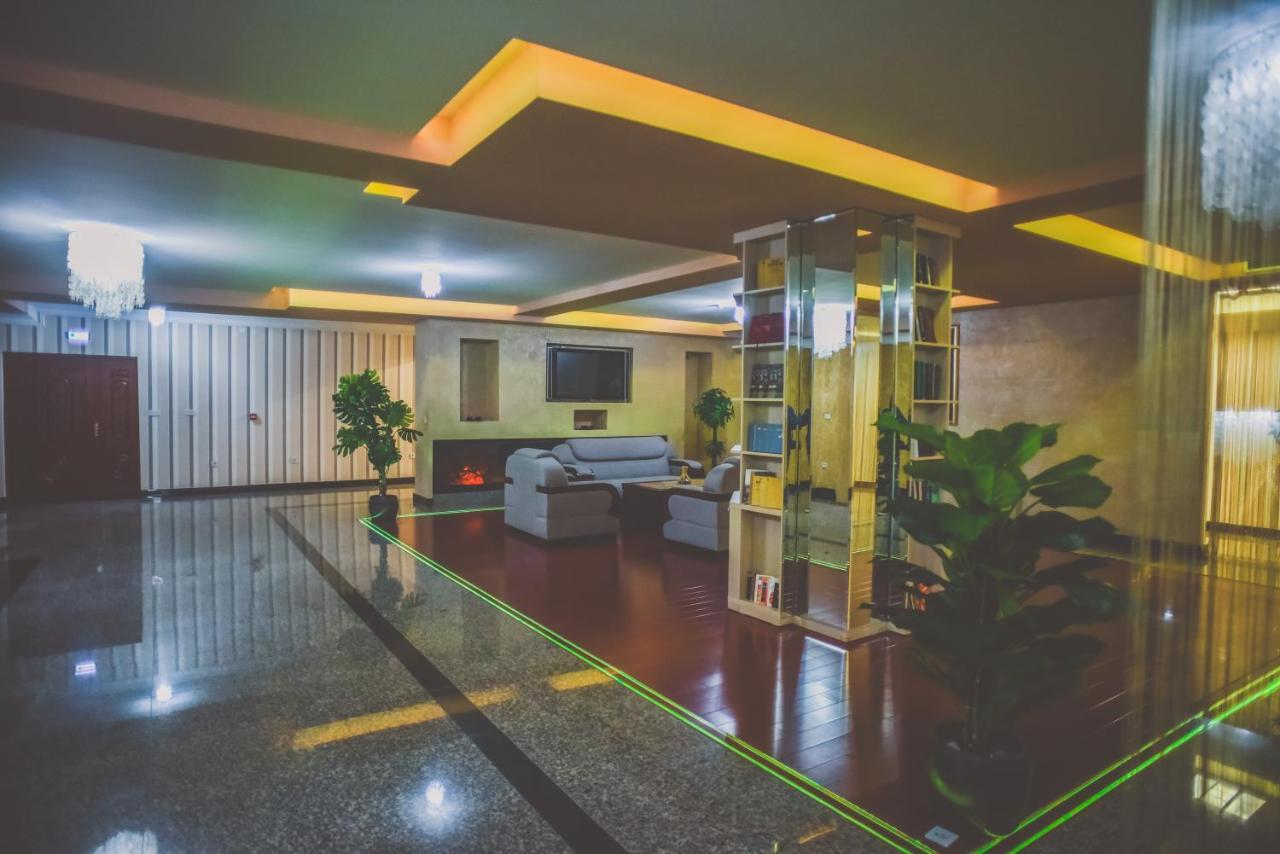 Hotel New Star Skopje Eksteriør billede