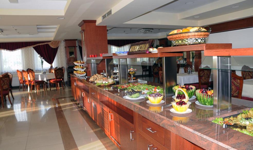 Hotel New Star Skopje Eksteriør billede